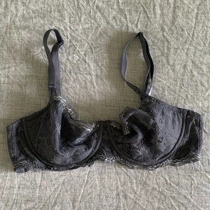 VICTORIA'S SECRET Grey Silver Sparkly Lace Bra, No padding, Lightly Lined 34D